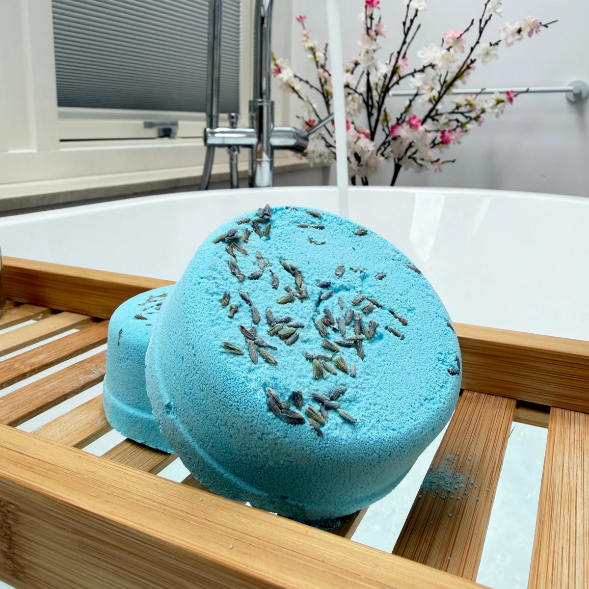 Lay Back & Languish Floral Bath Fizz met lavendel